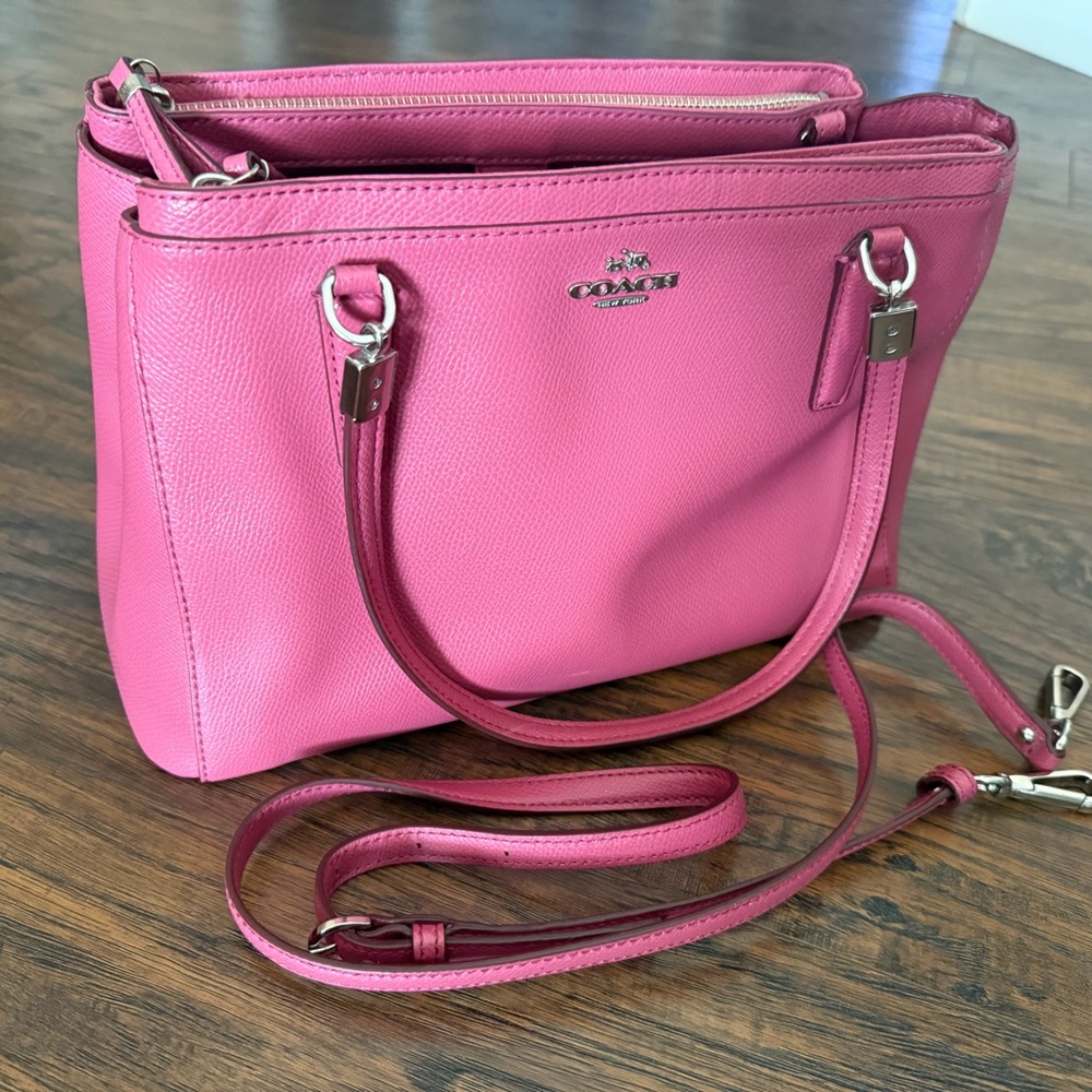 Coach Leather Handbag in Rose Pink